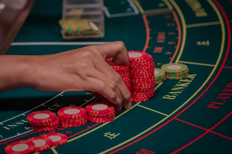 Maximizing Returns in Online Baccarat: Strategies for Smart Wagering
